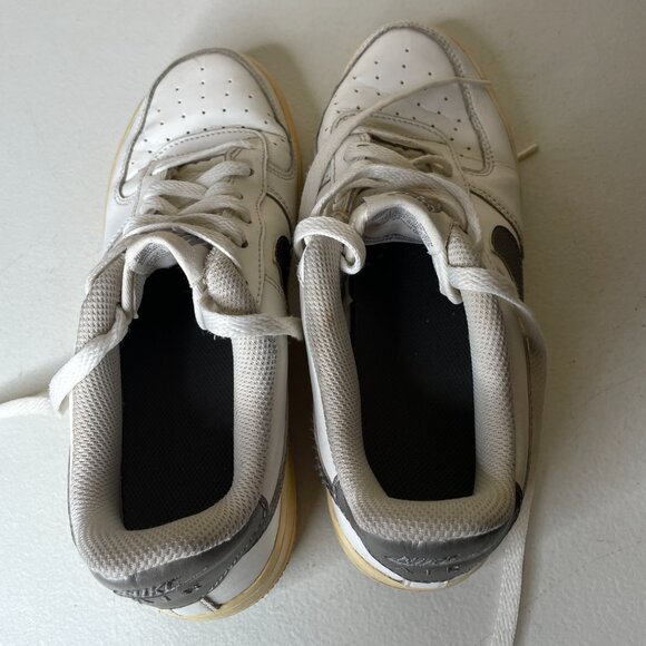 Nike Air Force 1 White Chrome Cream Sneakers Size 6 Youth EU 38.5 - Picture 7 of 16
